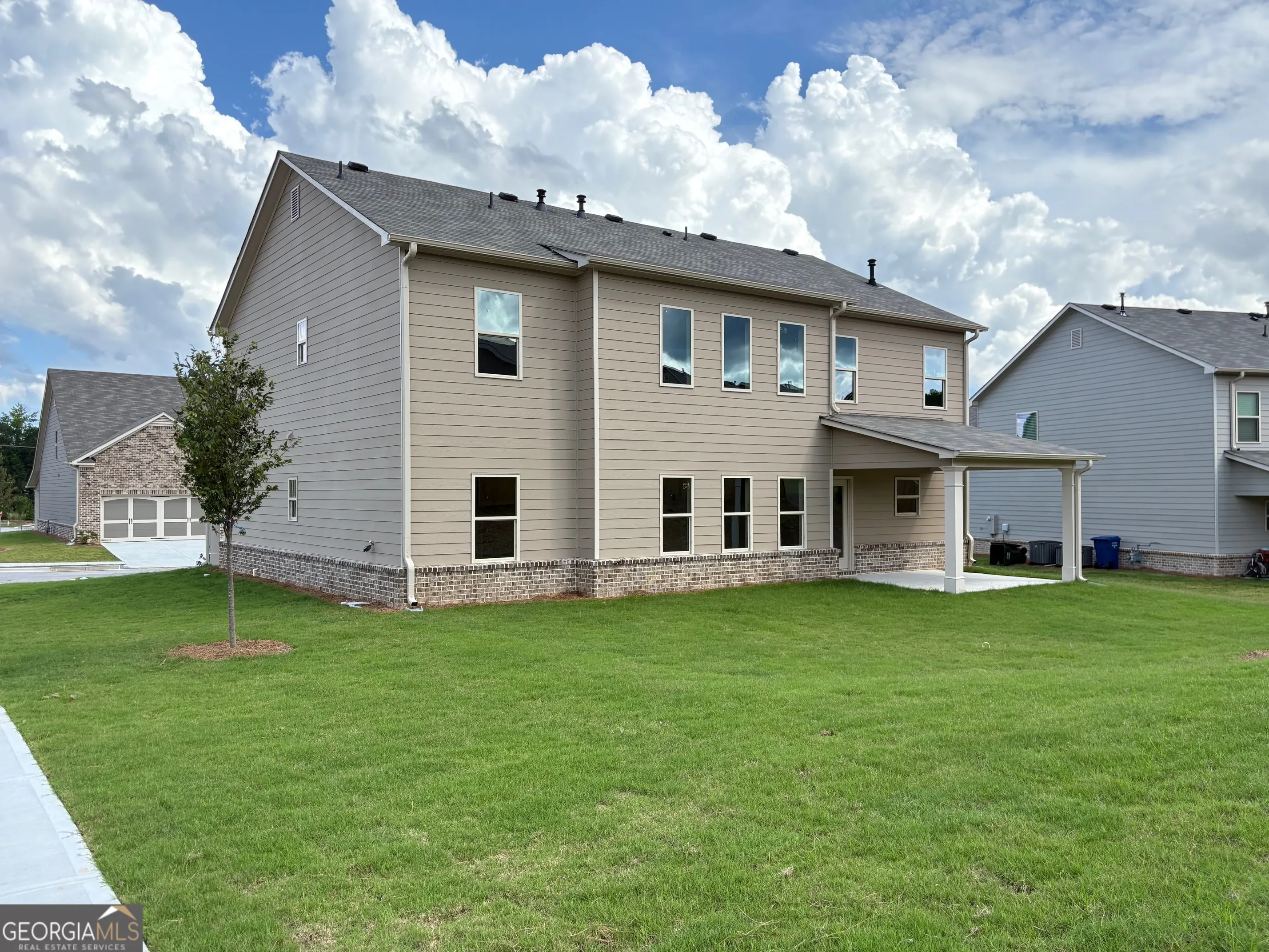 52-B 1107 Kingston Hill Drive, #52-B