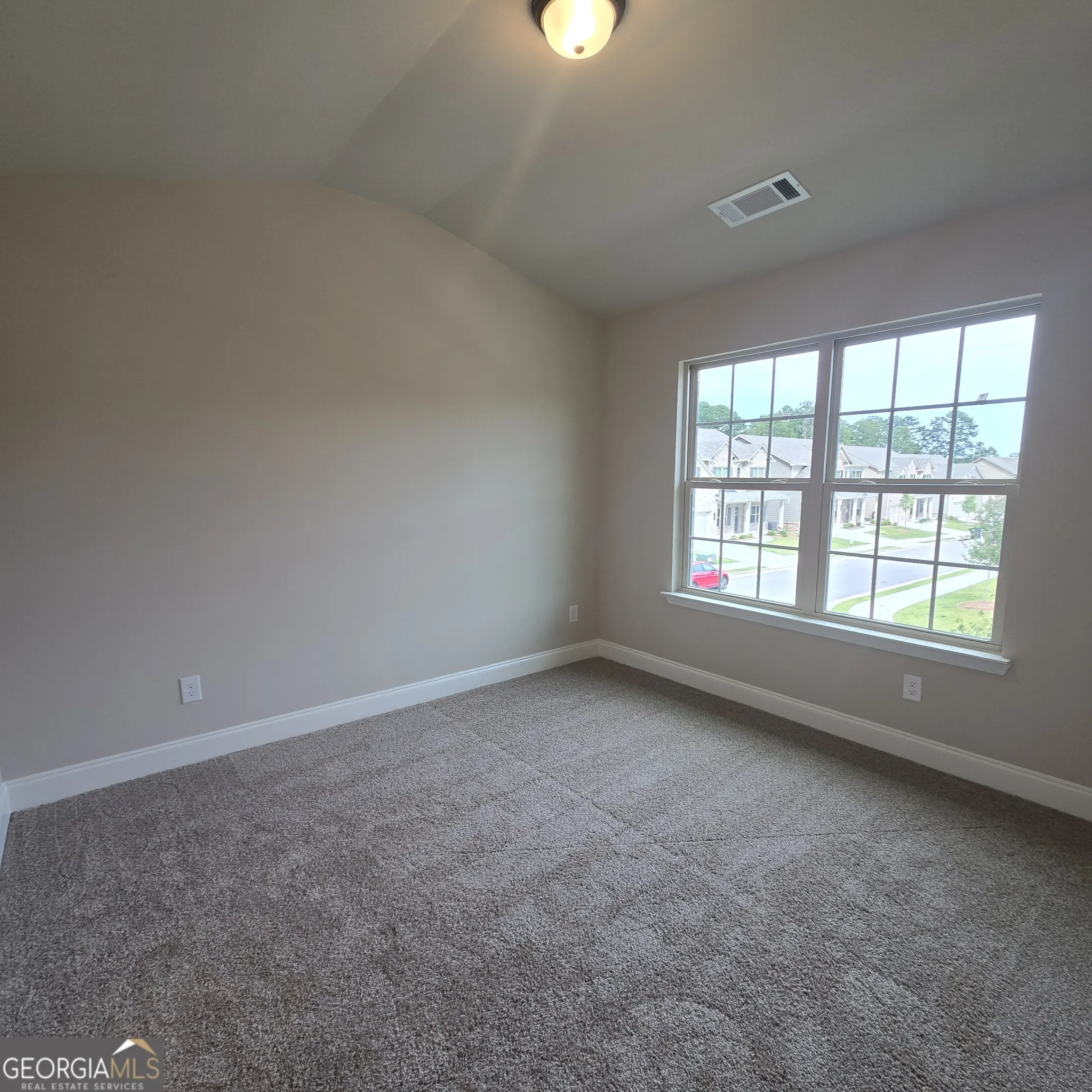 52-B 1107 Kingston Hill Drive, #52-B