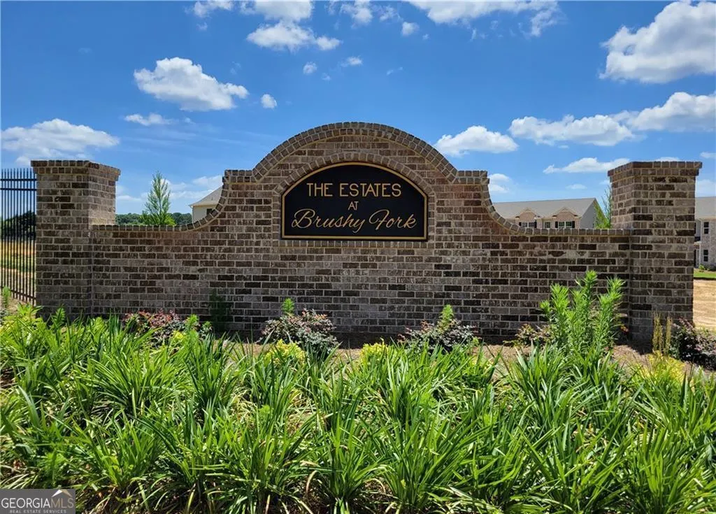 52-B 1107 Kingston Hill Drive, #52-B