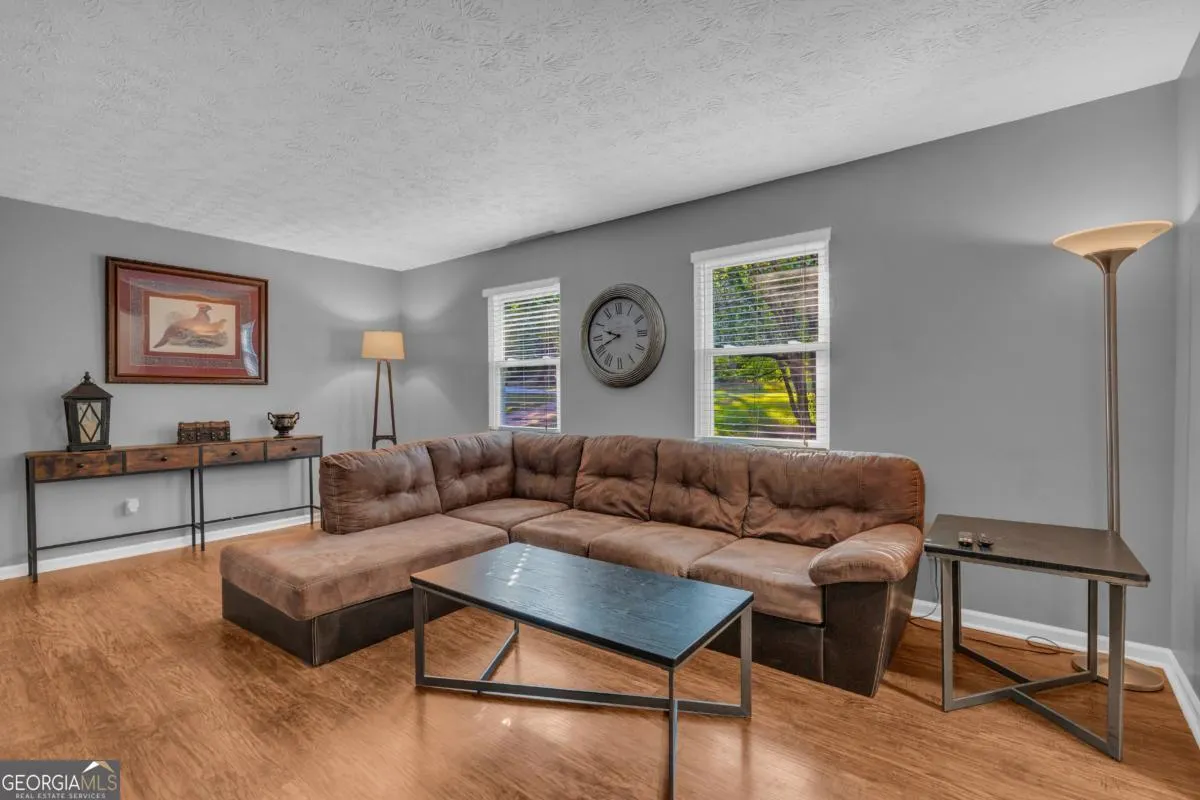 4907 Habersham Ridge SW