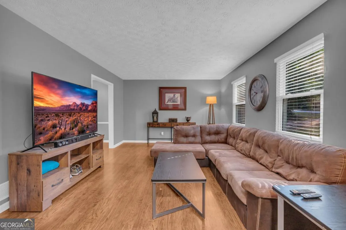 4907 Habersham Ridge SW