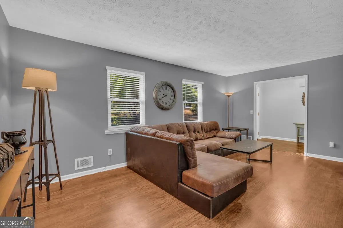 4907 Habersham Ridge SW