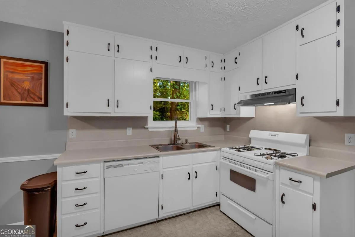 4907 Habersham Ridge SW