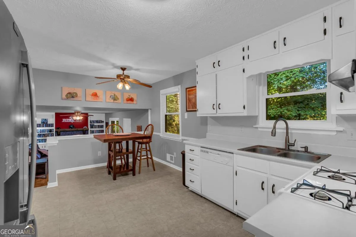 4907 Habersham Ridge SW