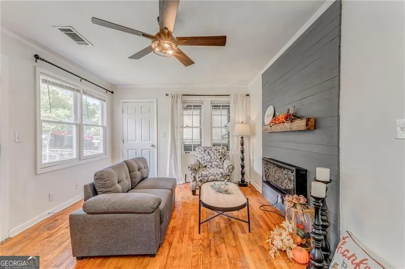 2005 Highland Circle
