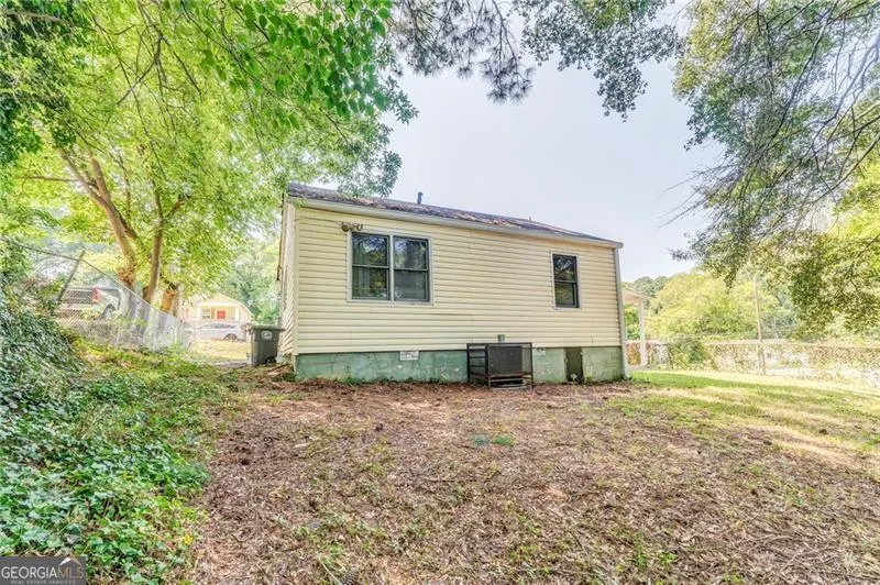 2005 Highland Circle
