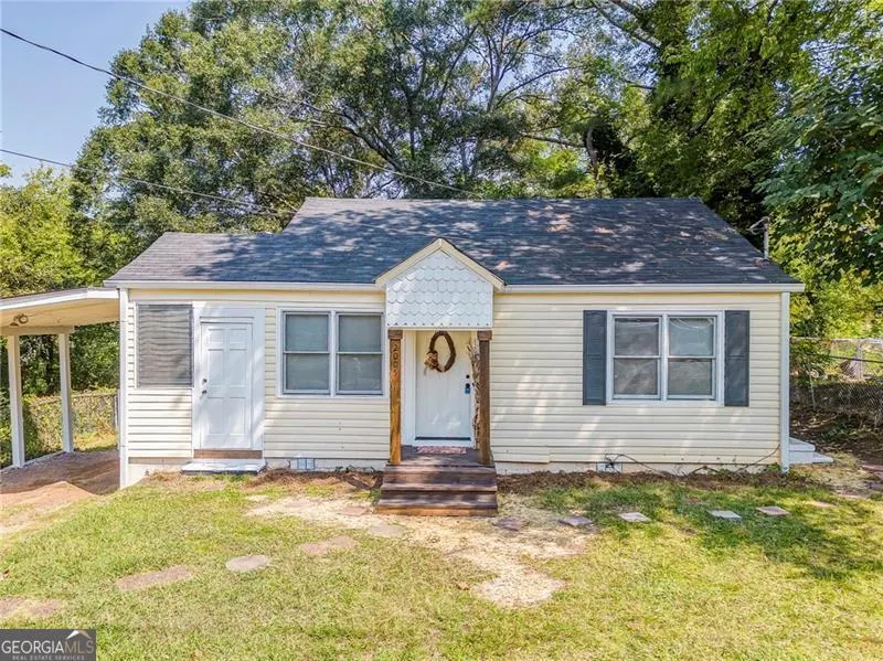 2005 Highland Circle