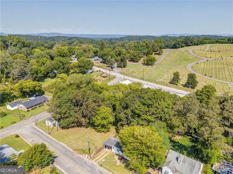 2005 Highland Circle
