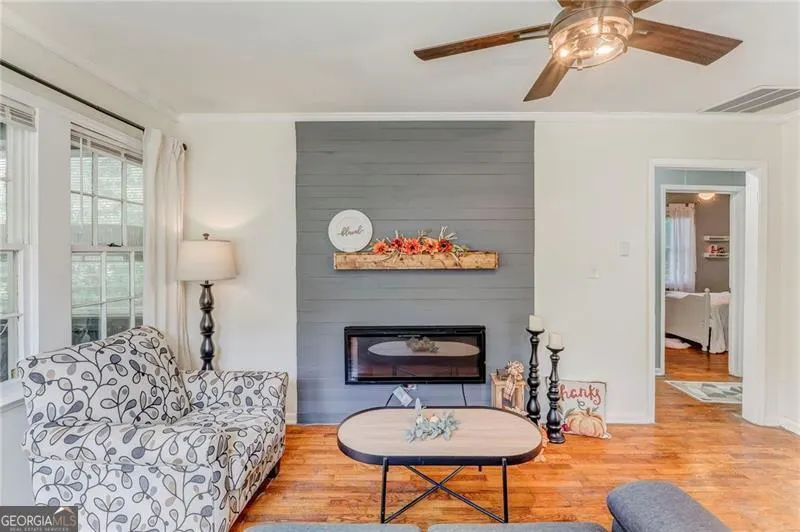 2005 Highland Circle