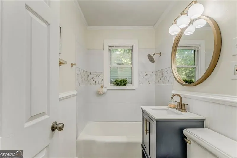 2005 Highland Circle