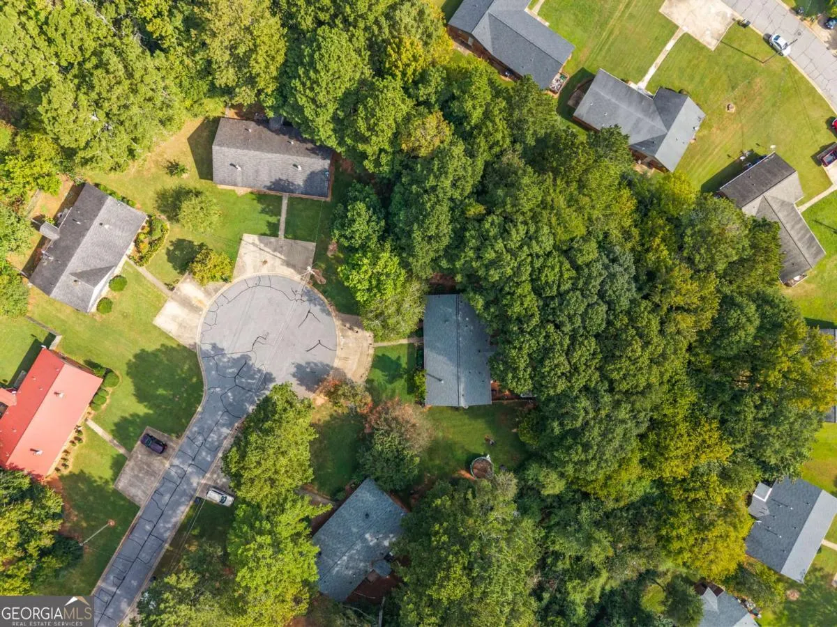 112 Upland Court