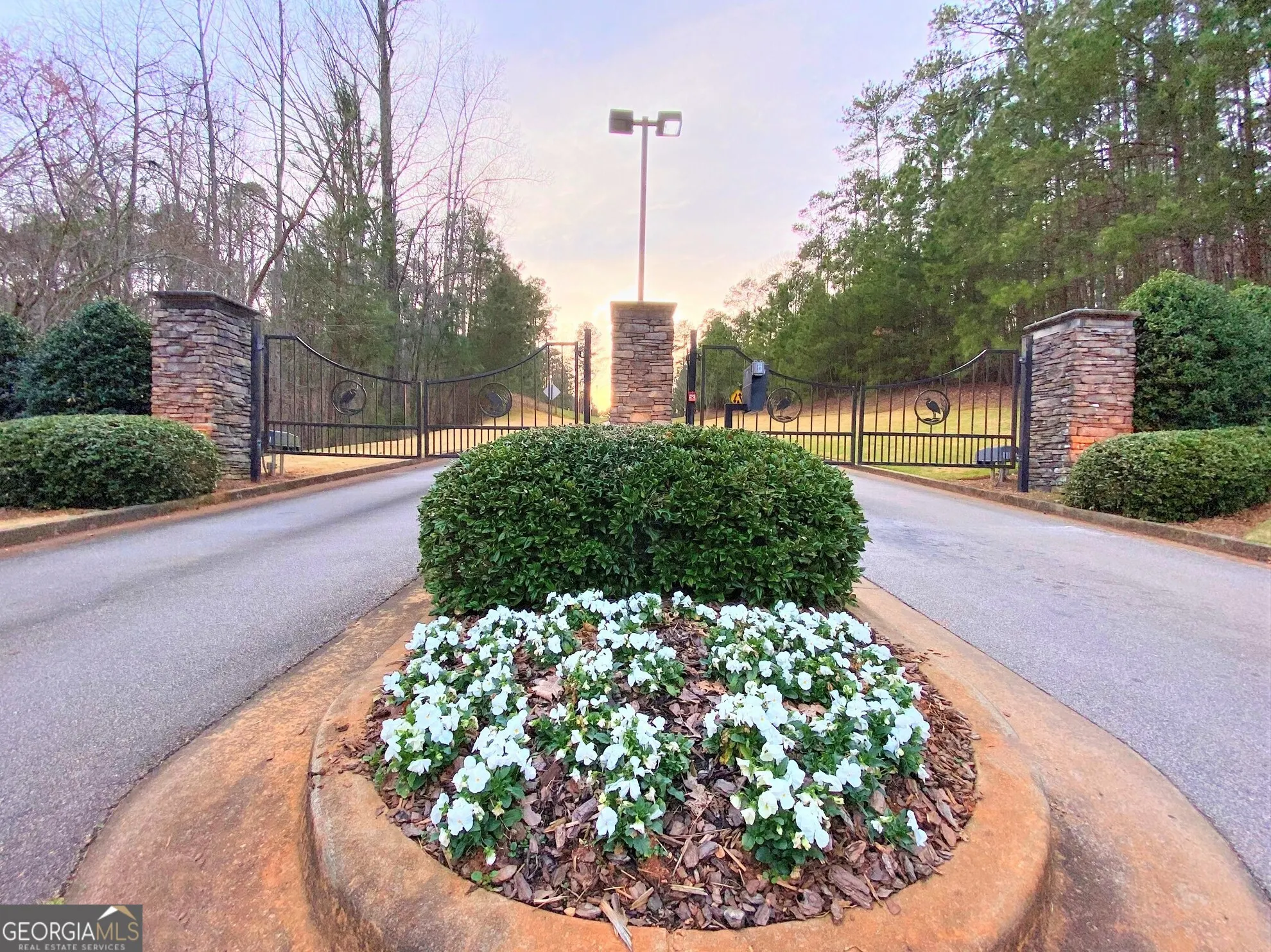 354 Willow Pointe Drive