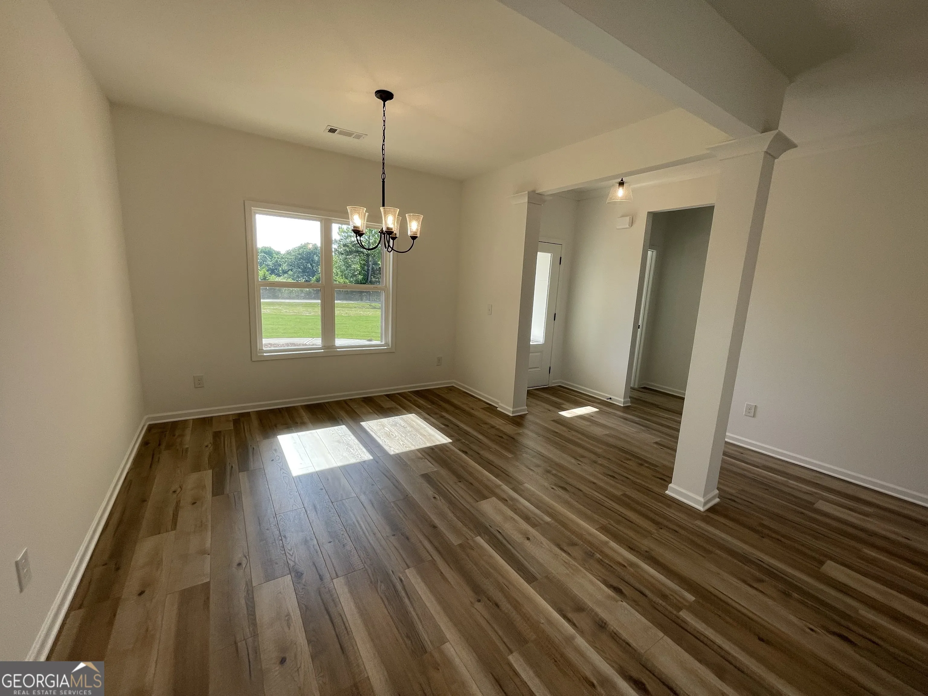 832 JACKSON Drive