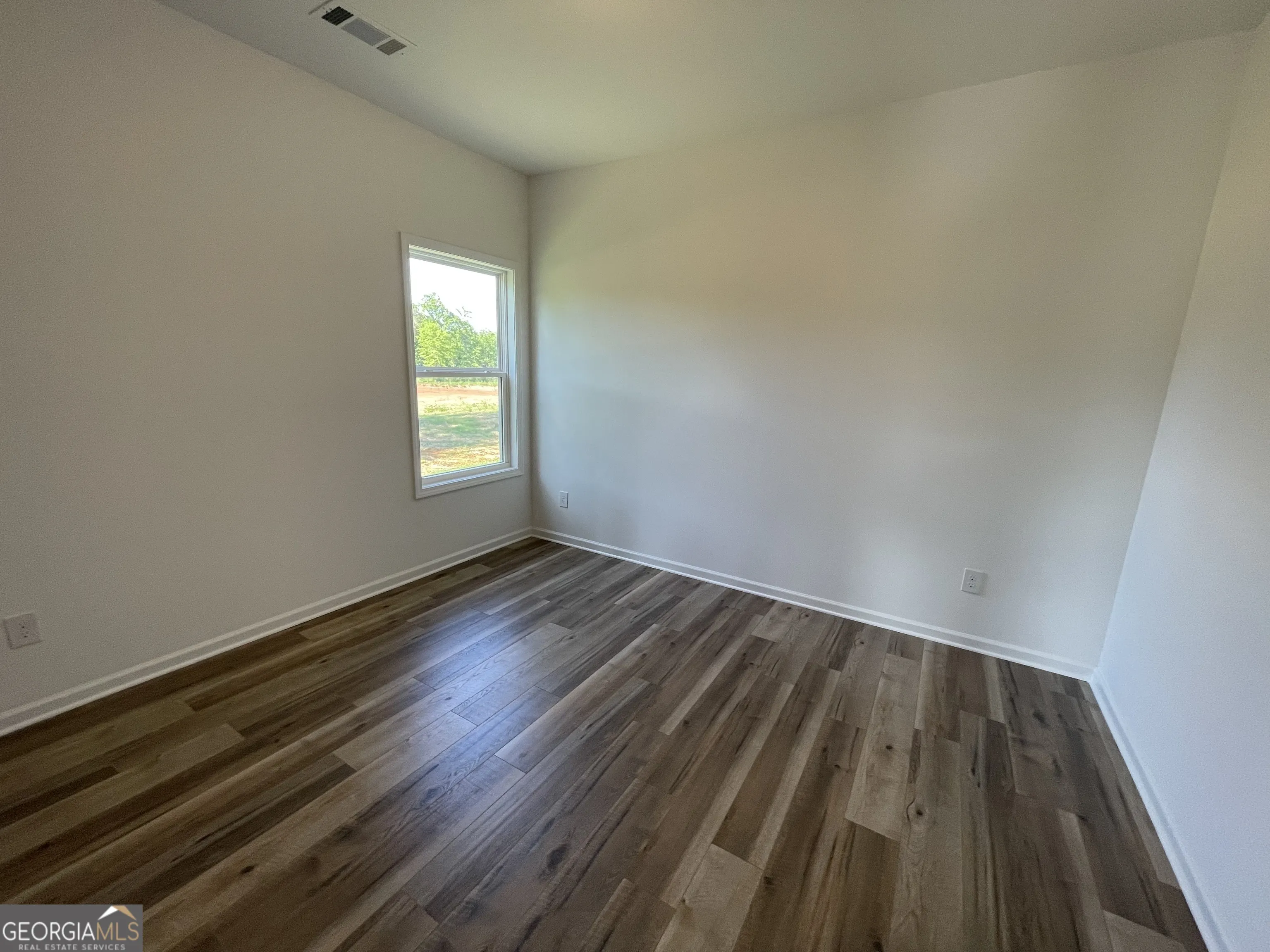 832 JACKSON Drive