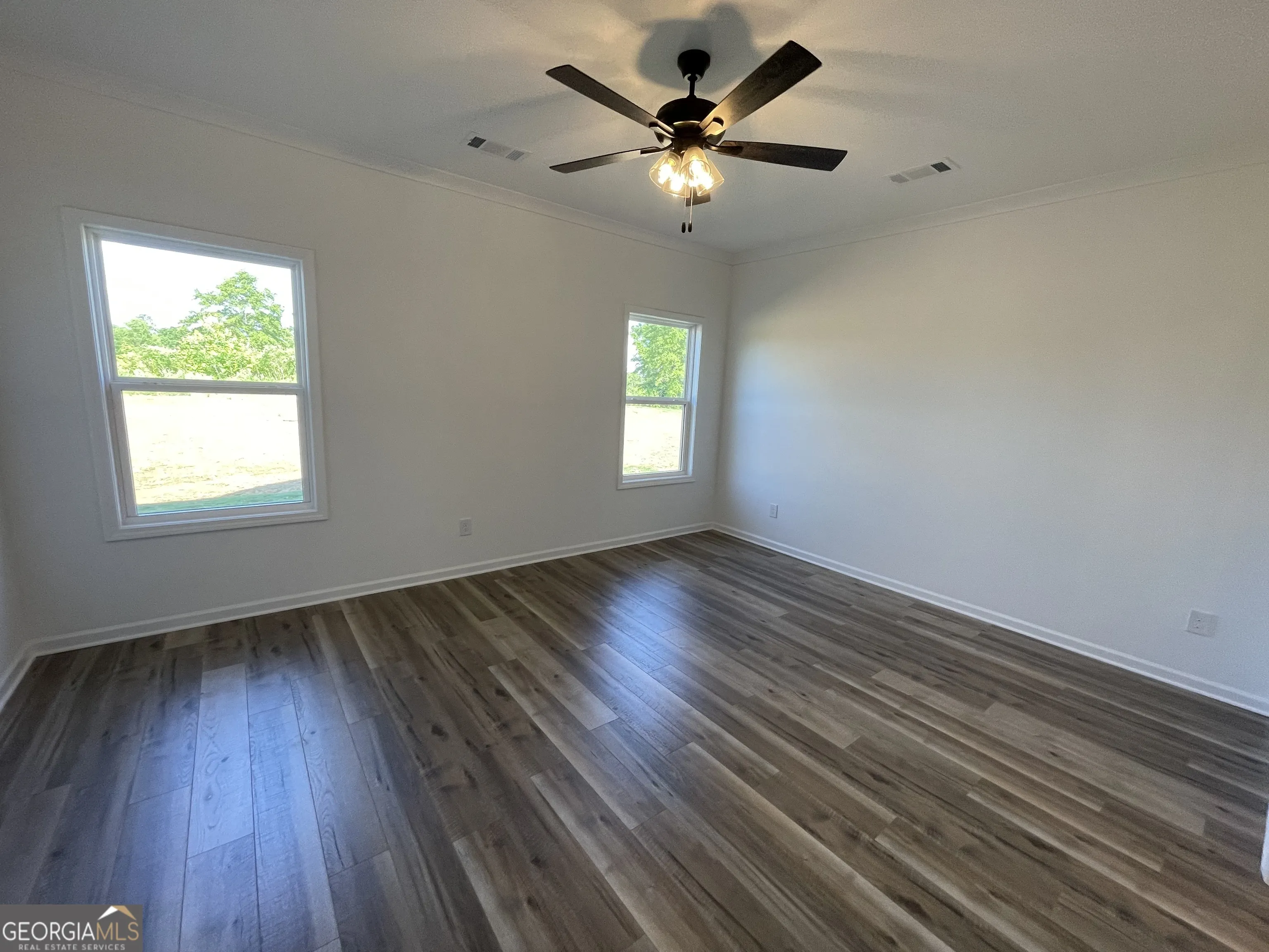 832 JACKSON Drive