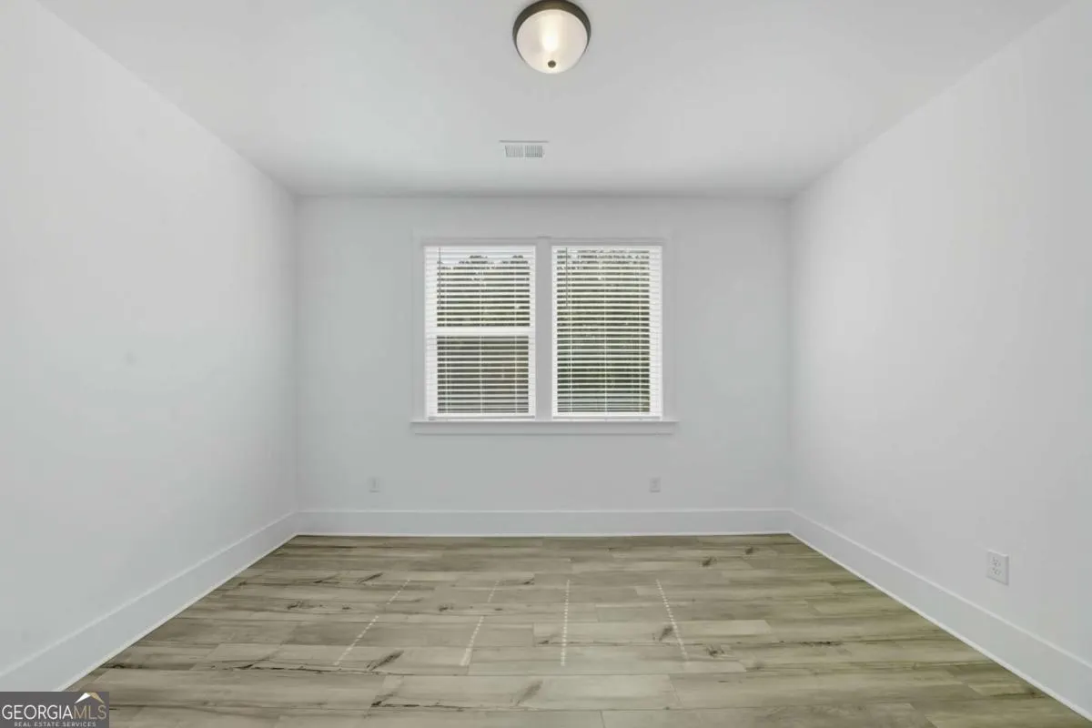 1507 Layton Lane NW