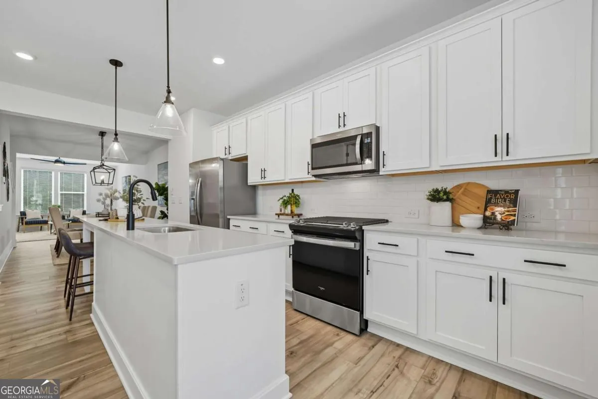 1507 Layton Lane NW