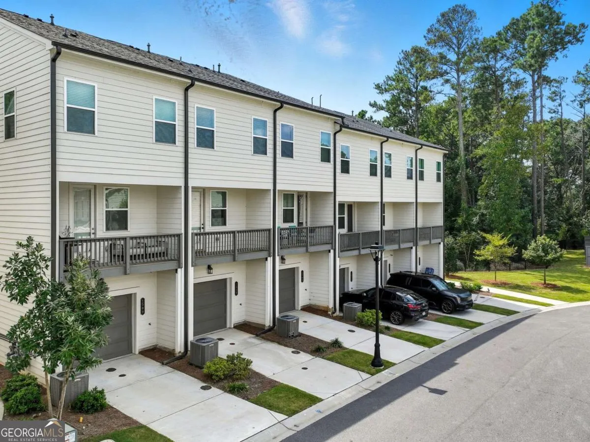 1507 Layton Lane NW