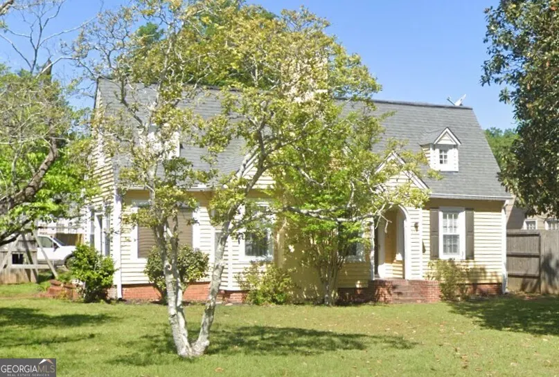 422 Jackson Avenue