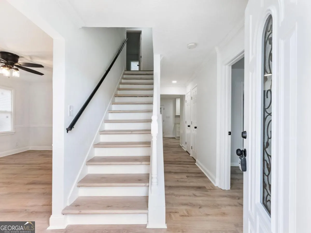 3300 Renoir Court