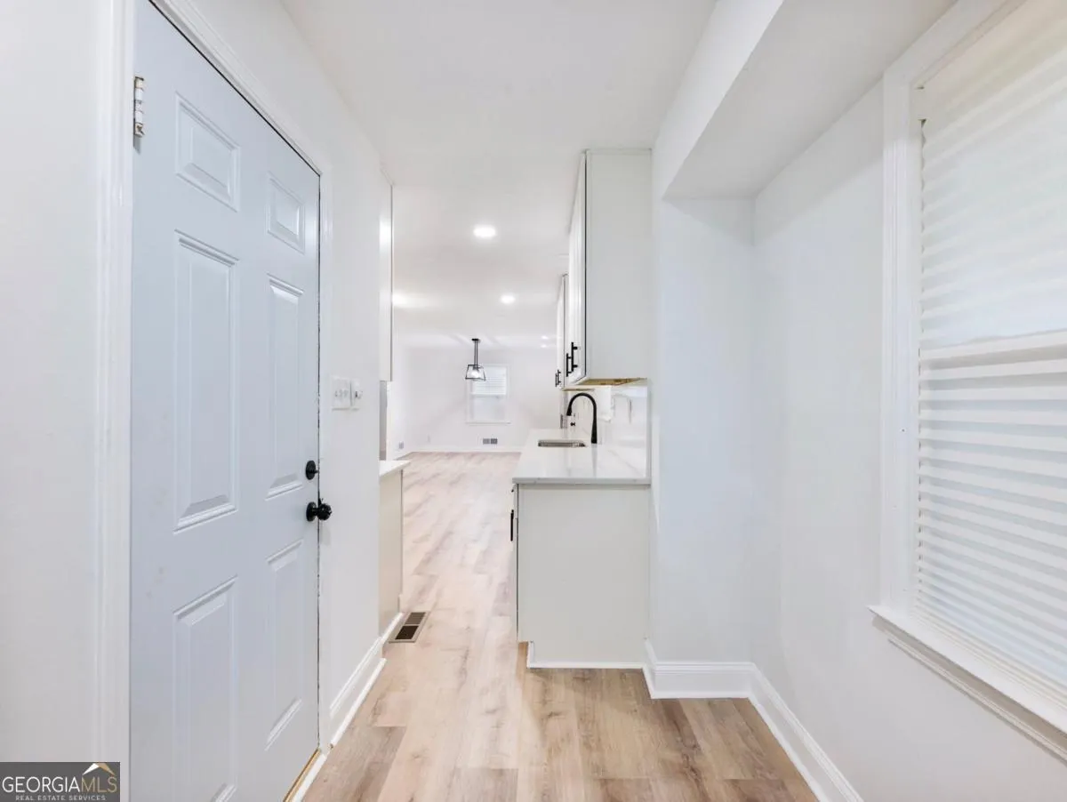 3300 Renoir Court