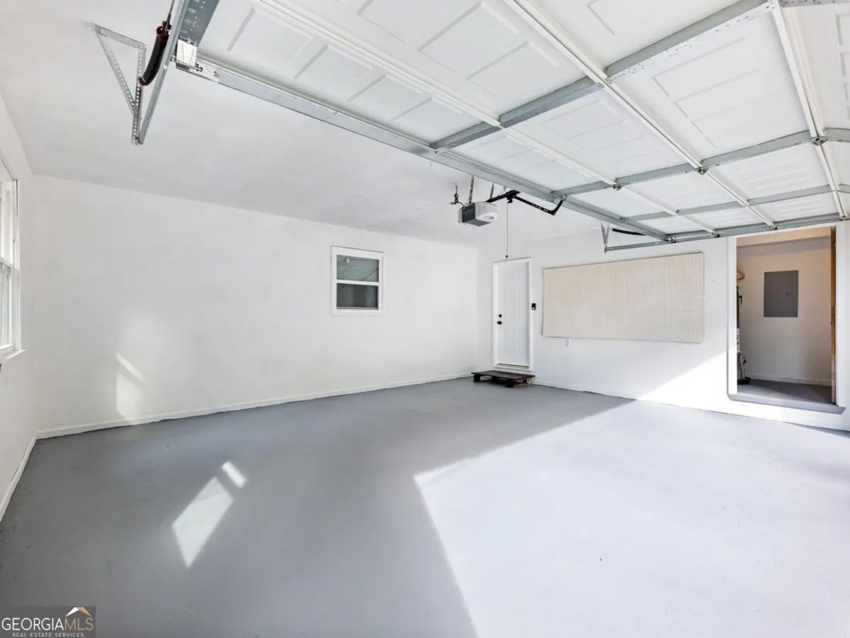 3300 Renoir Court