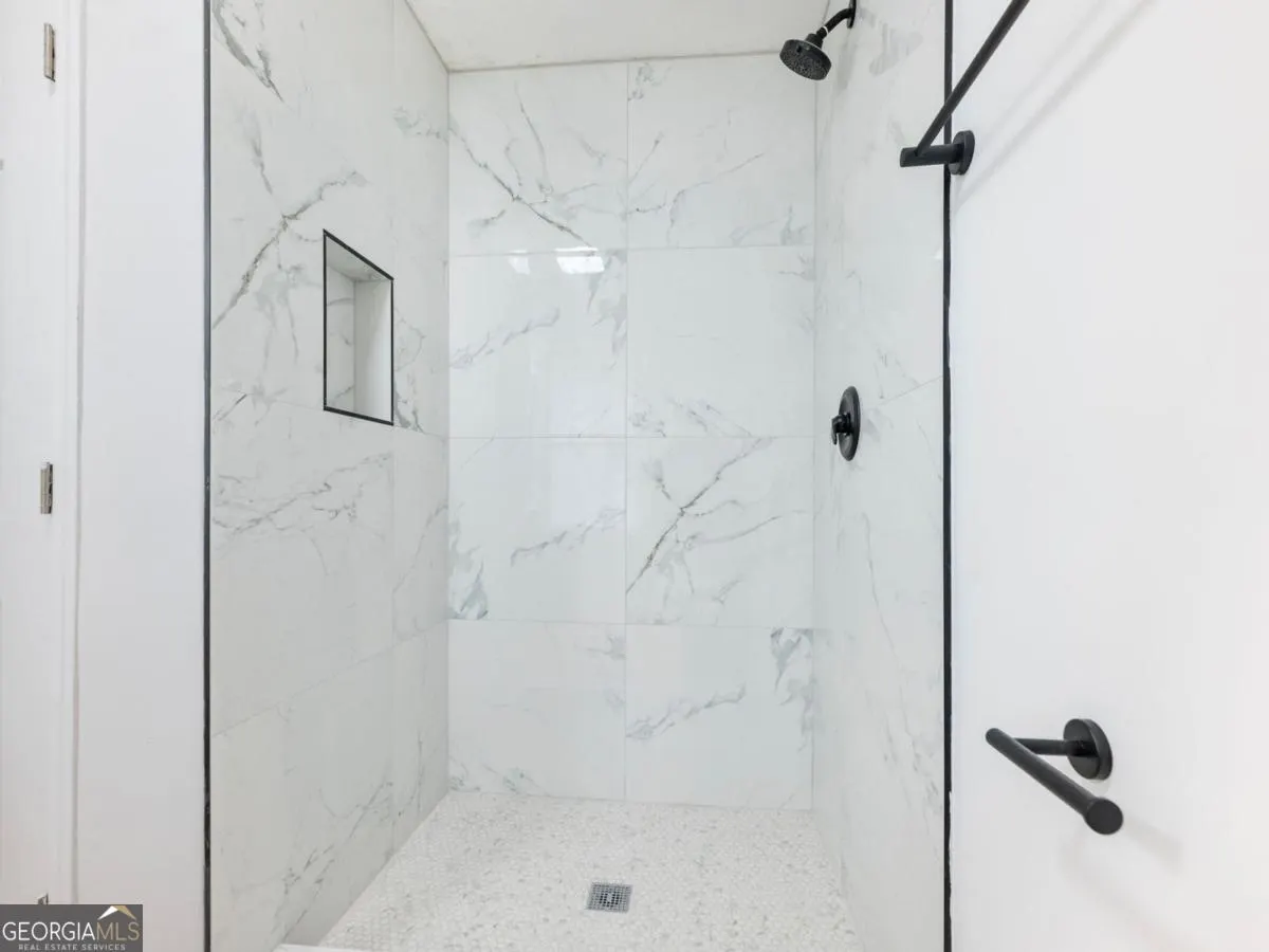 3300 Renoir Court