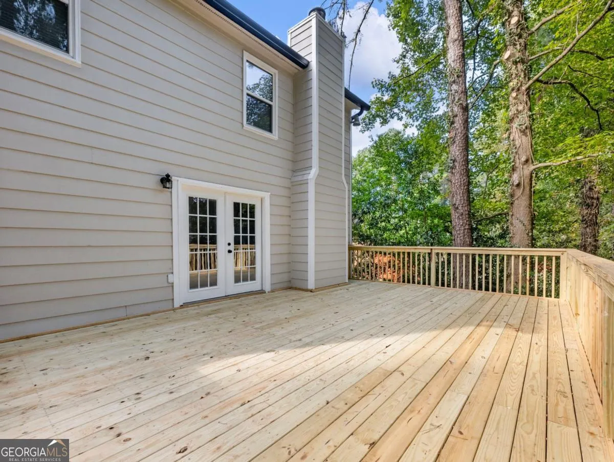 3300 Renoir Court