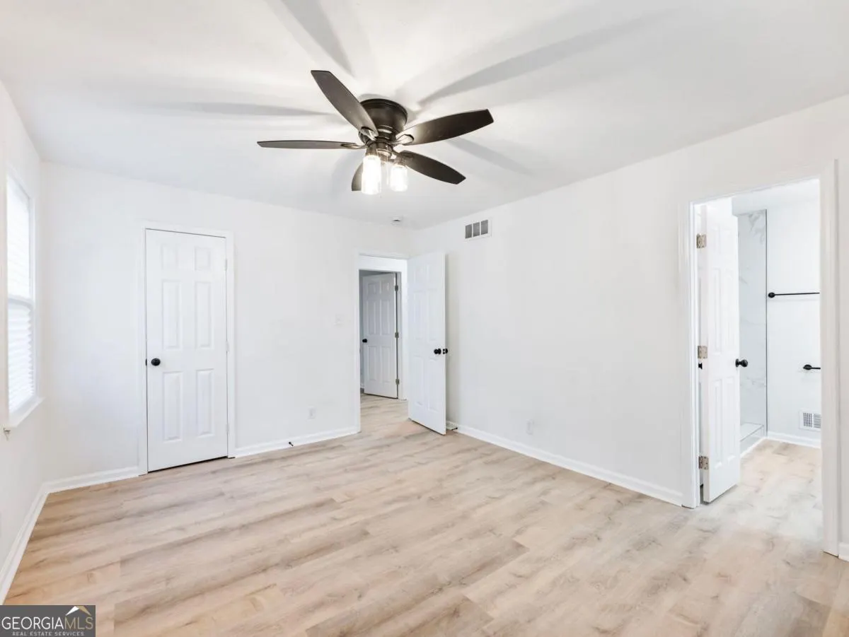 3300 Renoir Court