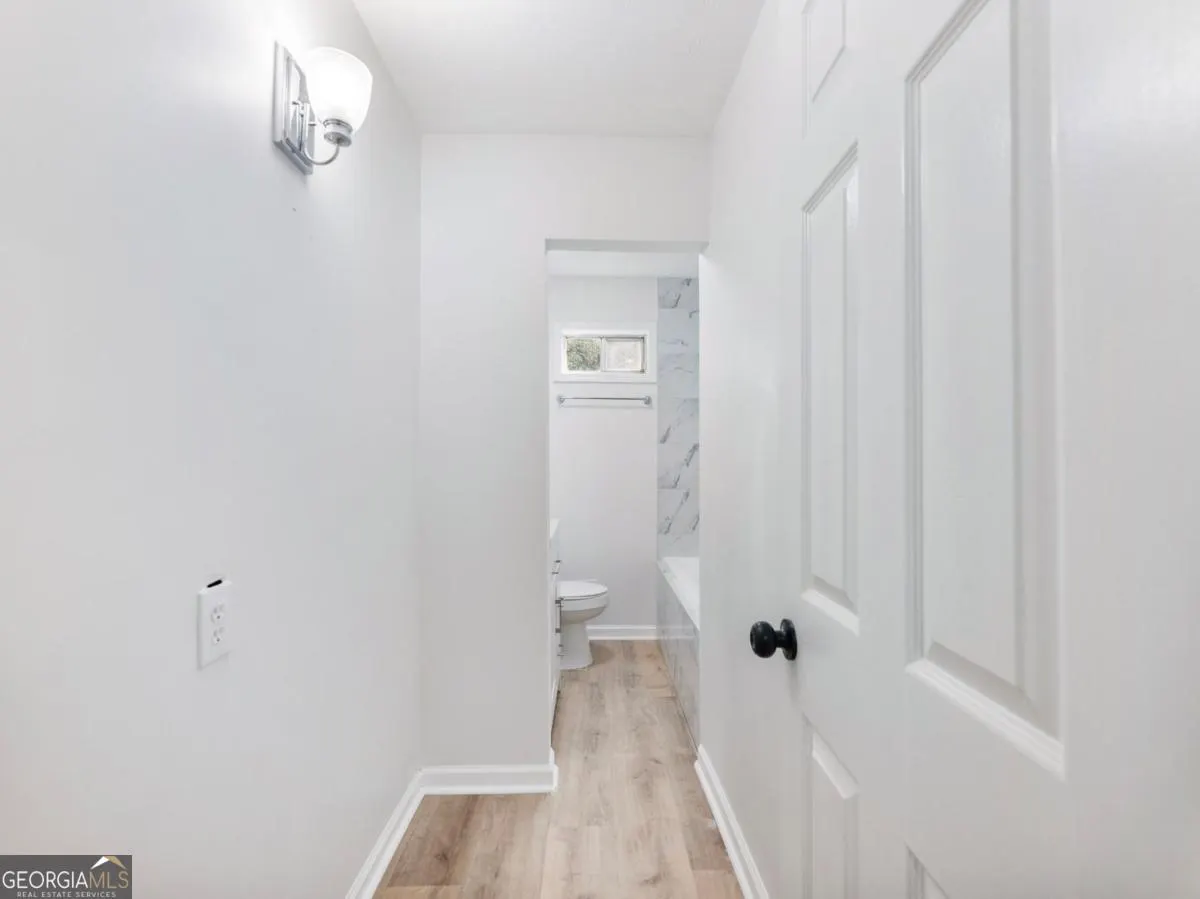 3300 Renoir Court
