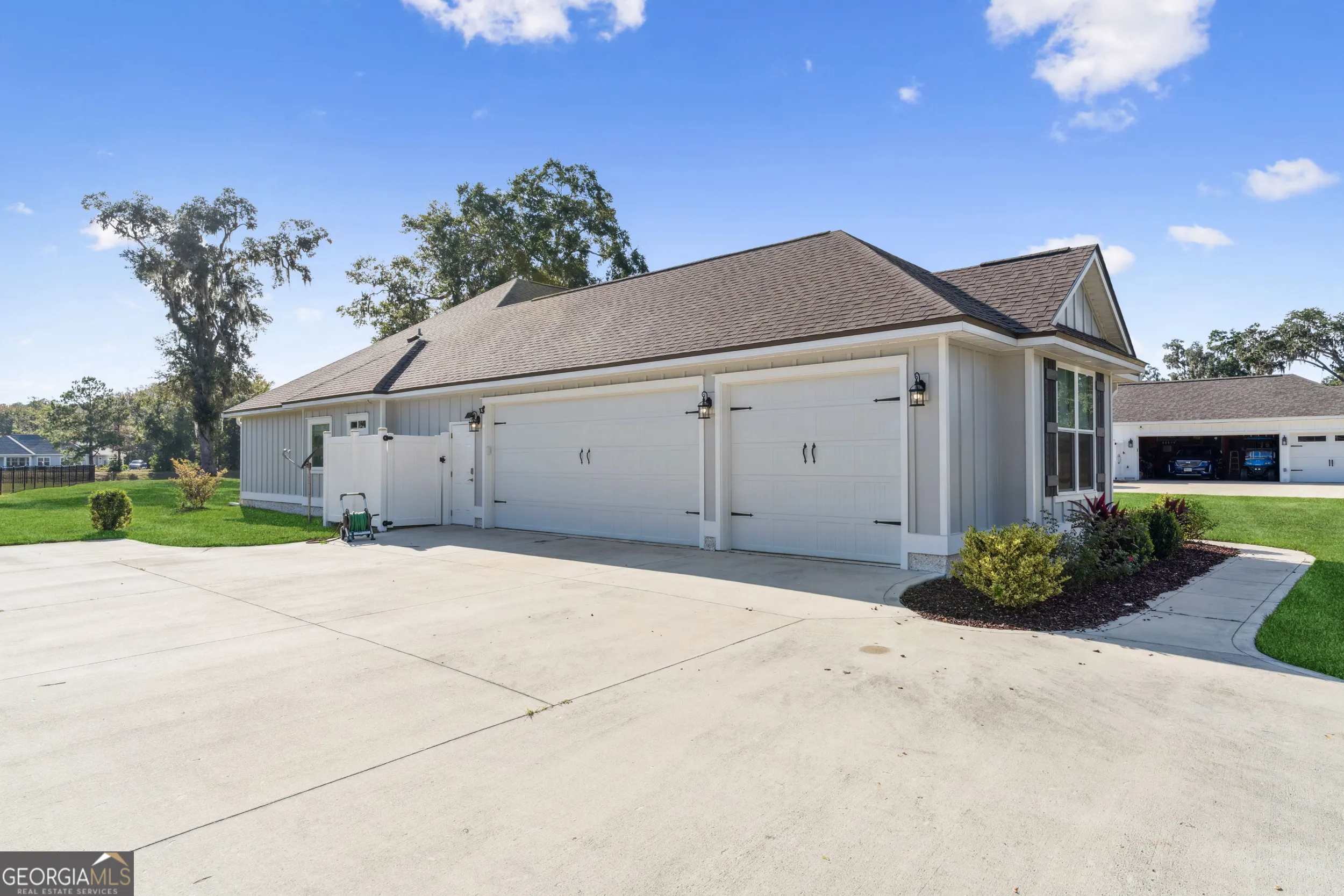 321 Harbour Island Circle