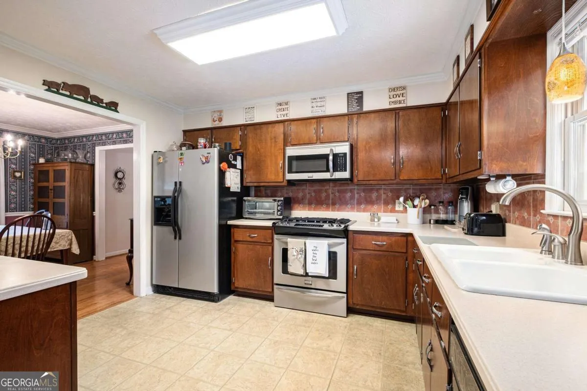 209 Weatherly Woods Drive