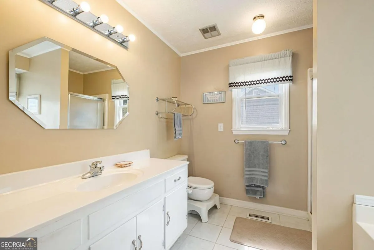 209 Weatherly Woods Drive
