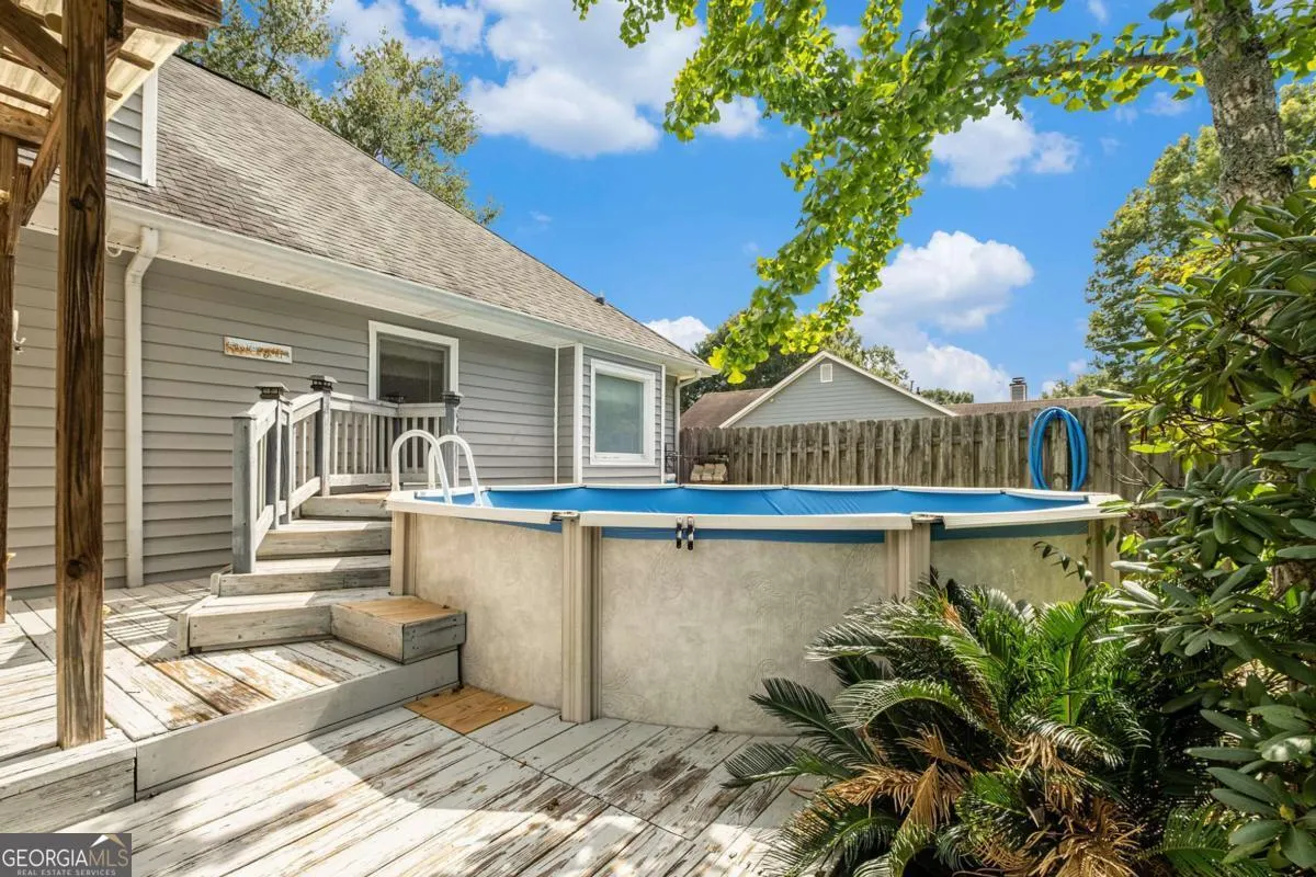209 Weatherly Woods Drive