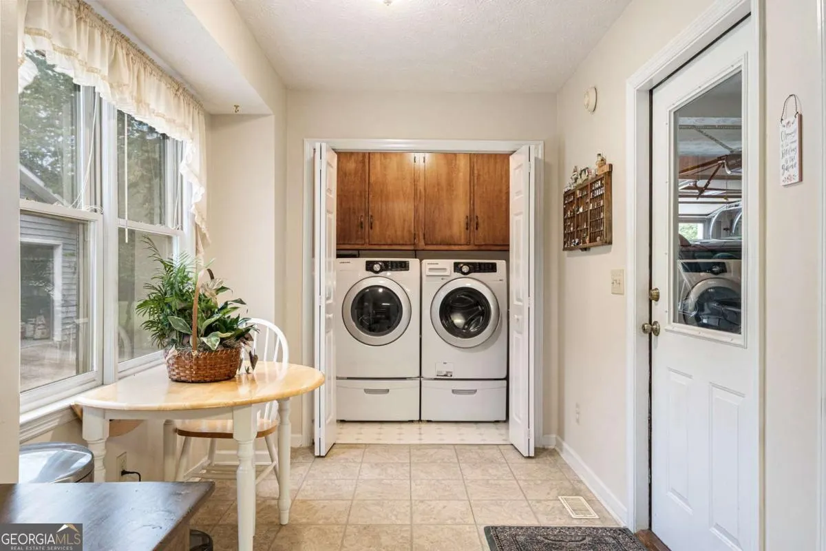 209 Weatherly Woods Drive