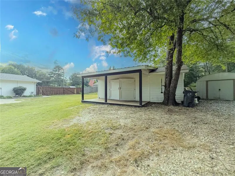 2256 WINDSOR Drive