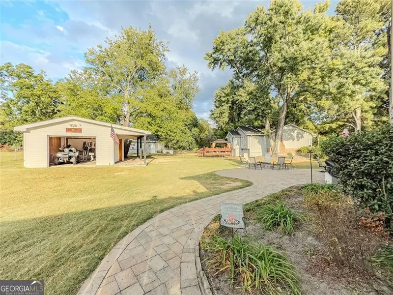2256 WINDSOR Drive