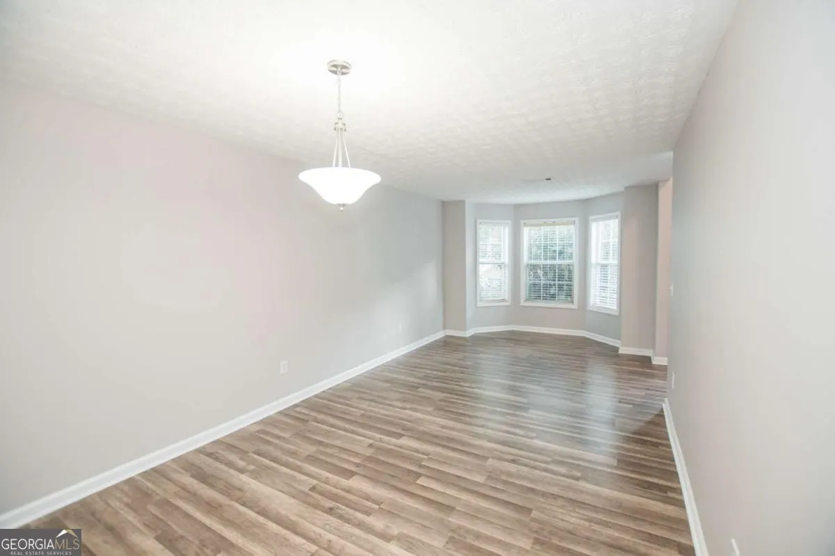 903 Kendall Park Drive