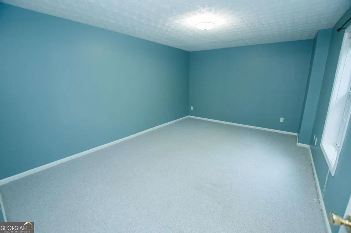 903 Kendall Park Drive