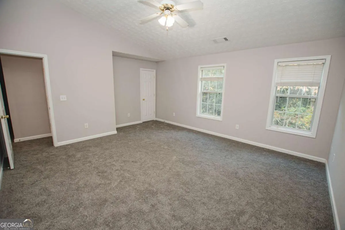 903 Kendall Park Drive