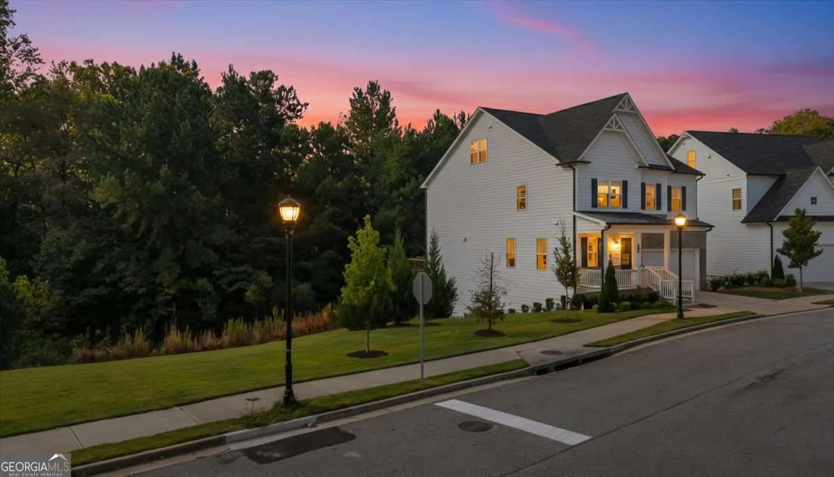 1990 Drew Drive