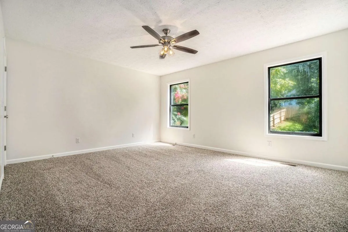 1100 Sallete Court