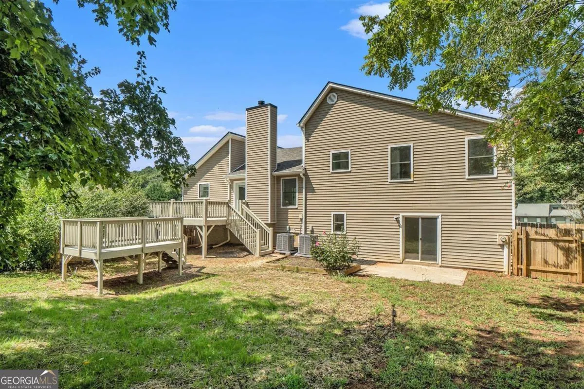 1100 Sallete Court