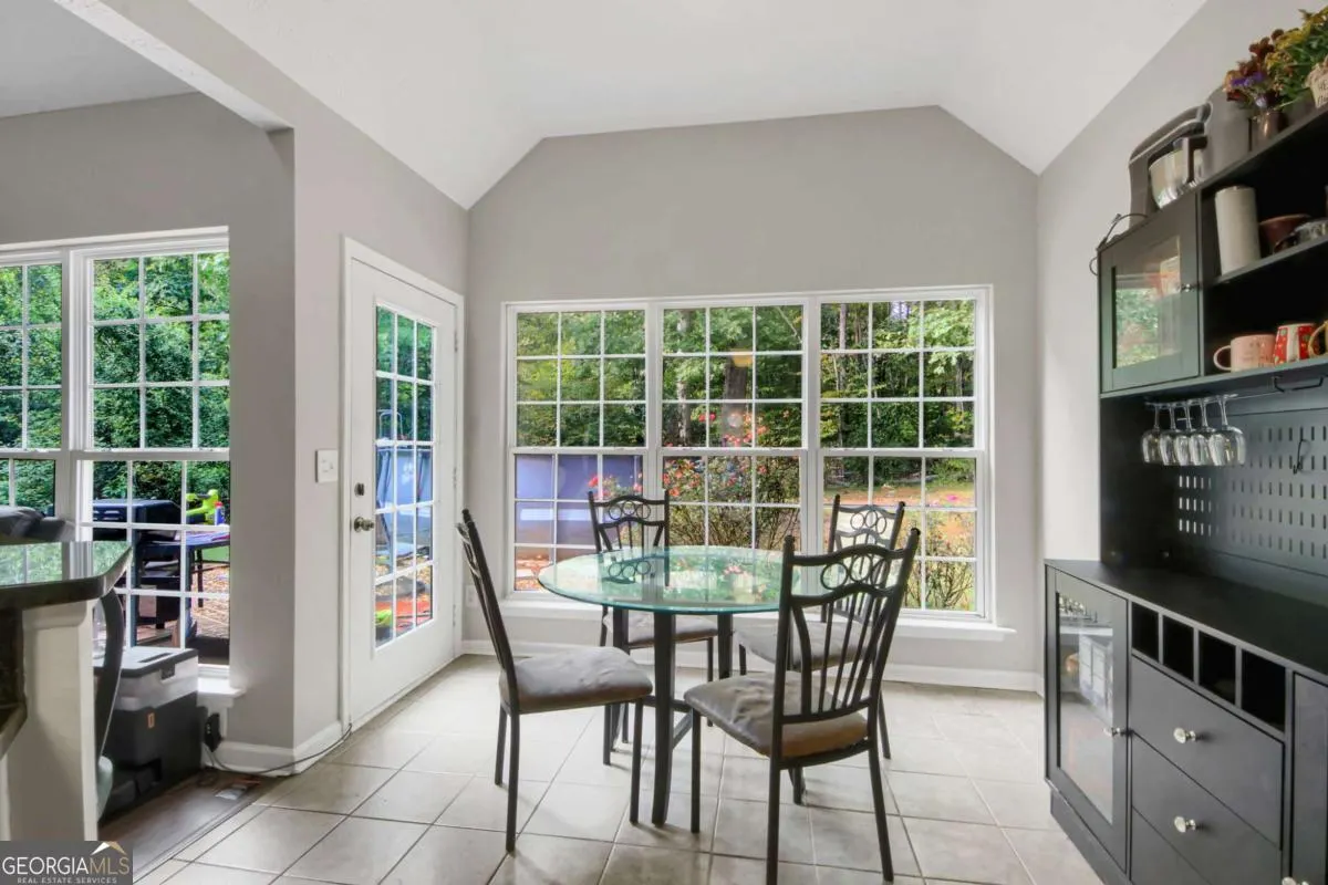 3292 High View Court