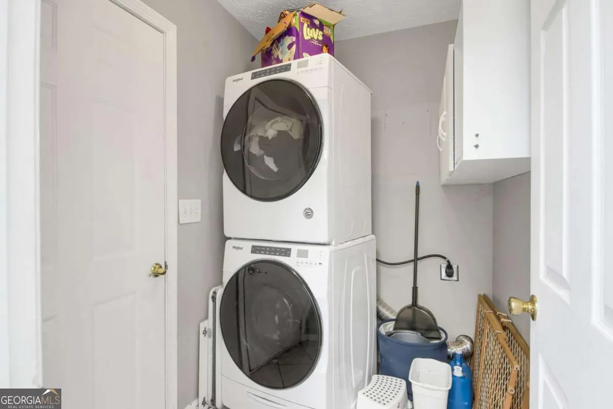 3292 High View Court