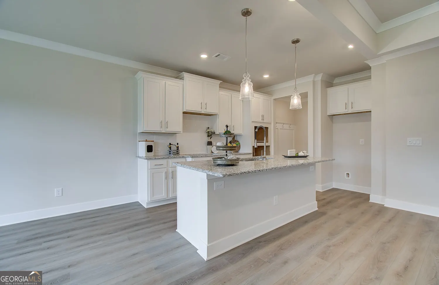 20A 5330 Windridge Parkway, #20A