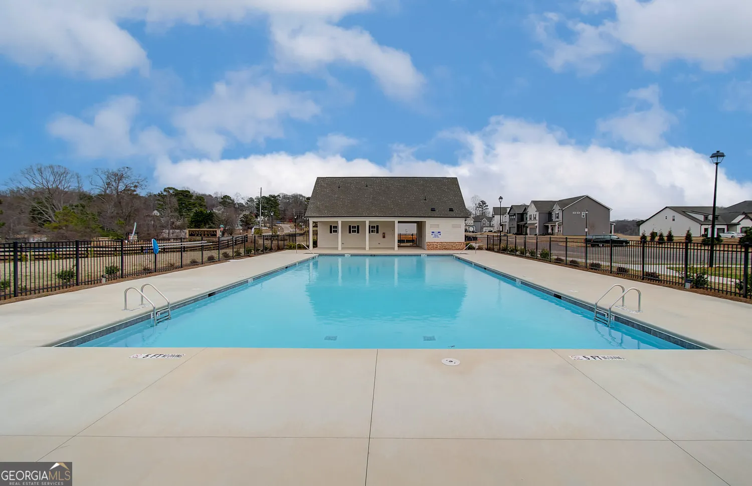 20A 5330 Windridge Parkway, #20A