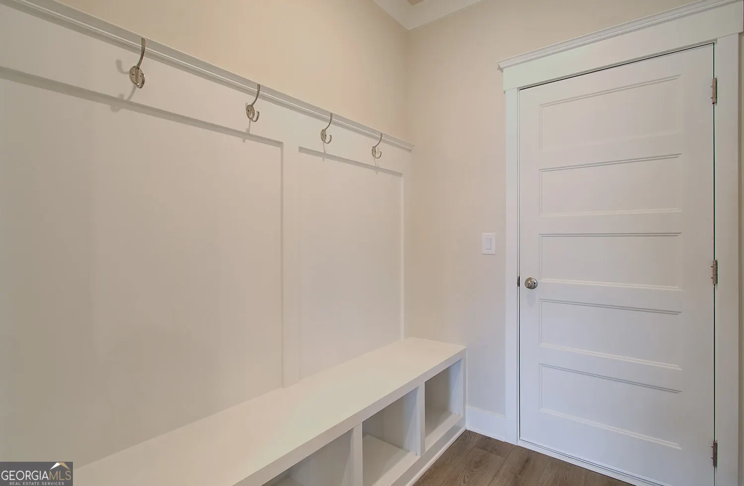 20A 5330 Windridge Parkway, #20A