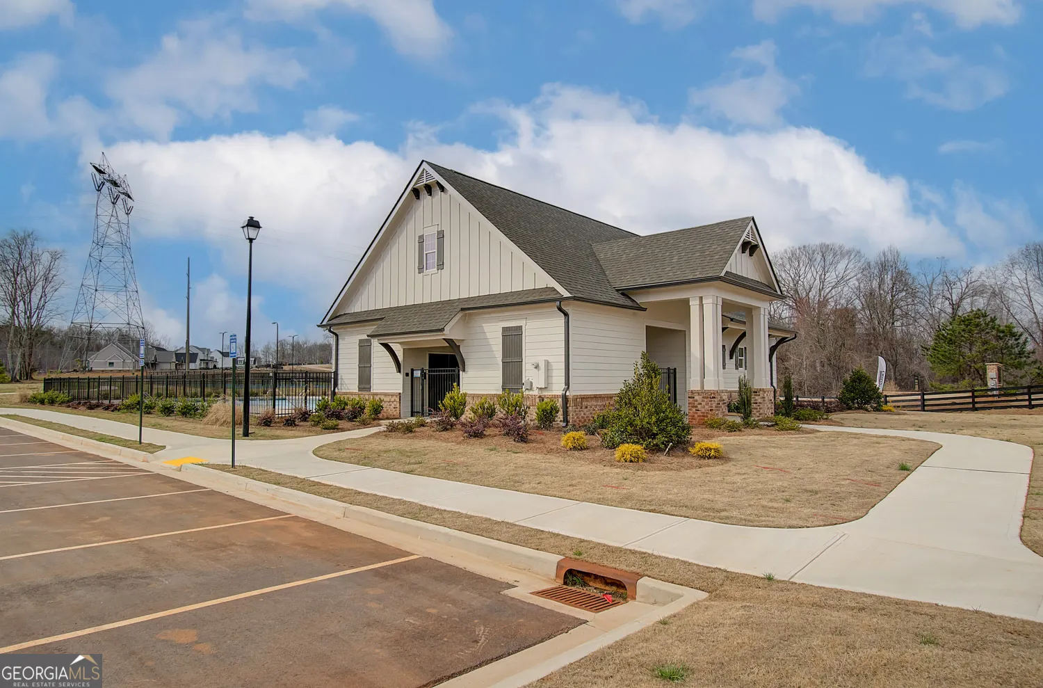 20A 5330 Windridge Parkway, #20A