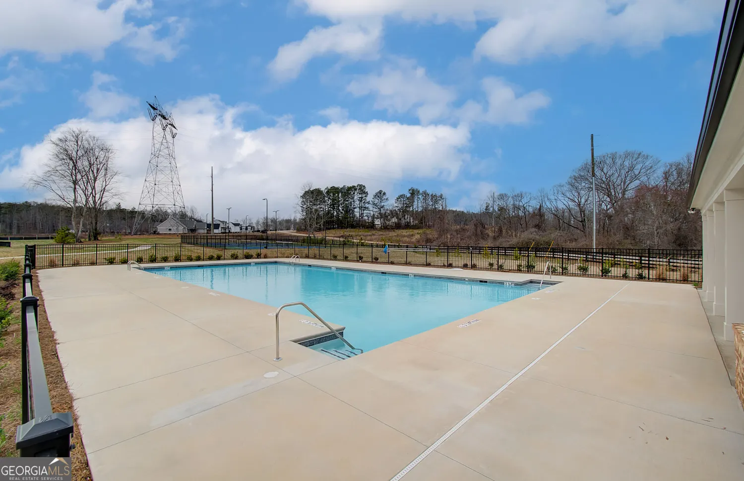 20A 5330 Windridge Parkway, #20A